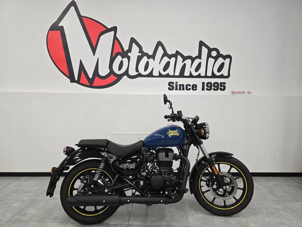 Royal Enfield Meteor 350 Fireball (2021 - 25) (4)