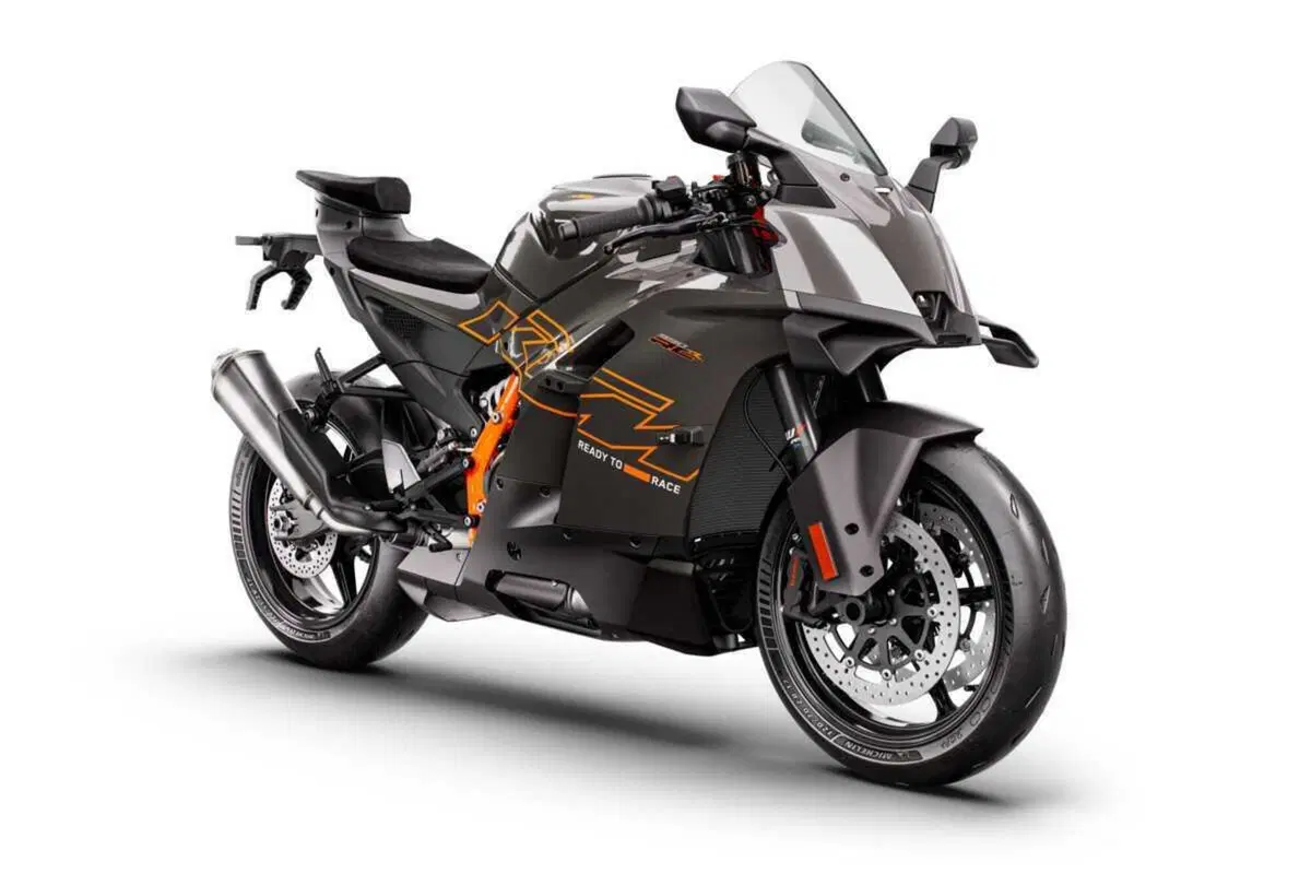 KTM 990 RC R 2026: lei è l'erede della RC8. Ecco il prezzo [VIDEO E GALLERY] (13)