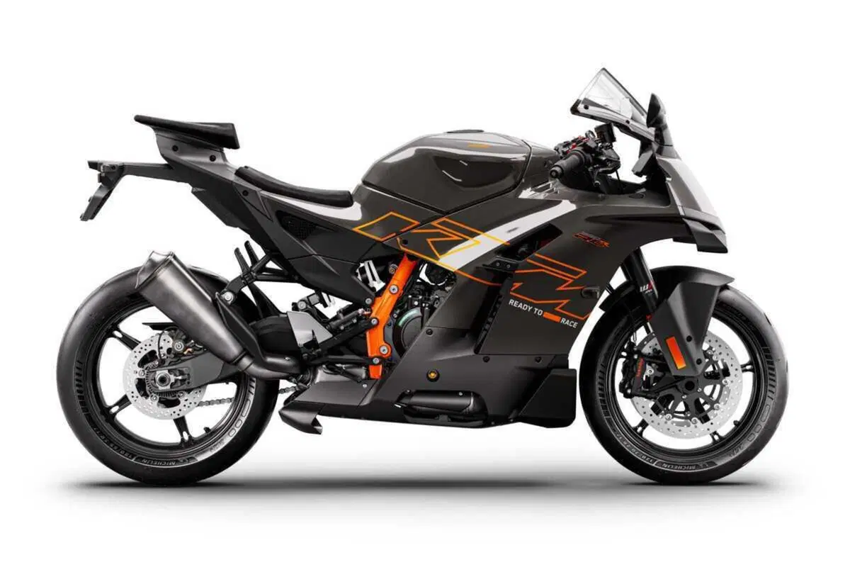 KTM 990 RC R 2026: lei è l'erede della RC8. Ecco il prezzo [VIDEO E GALLERY] (14)
