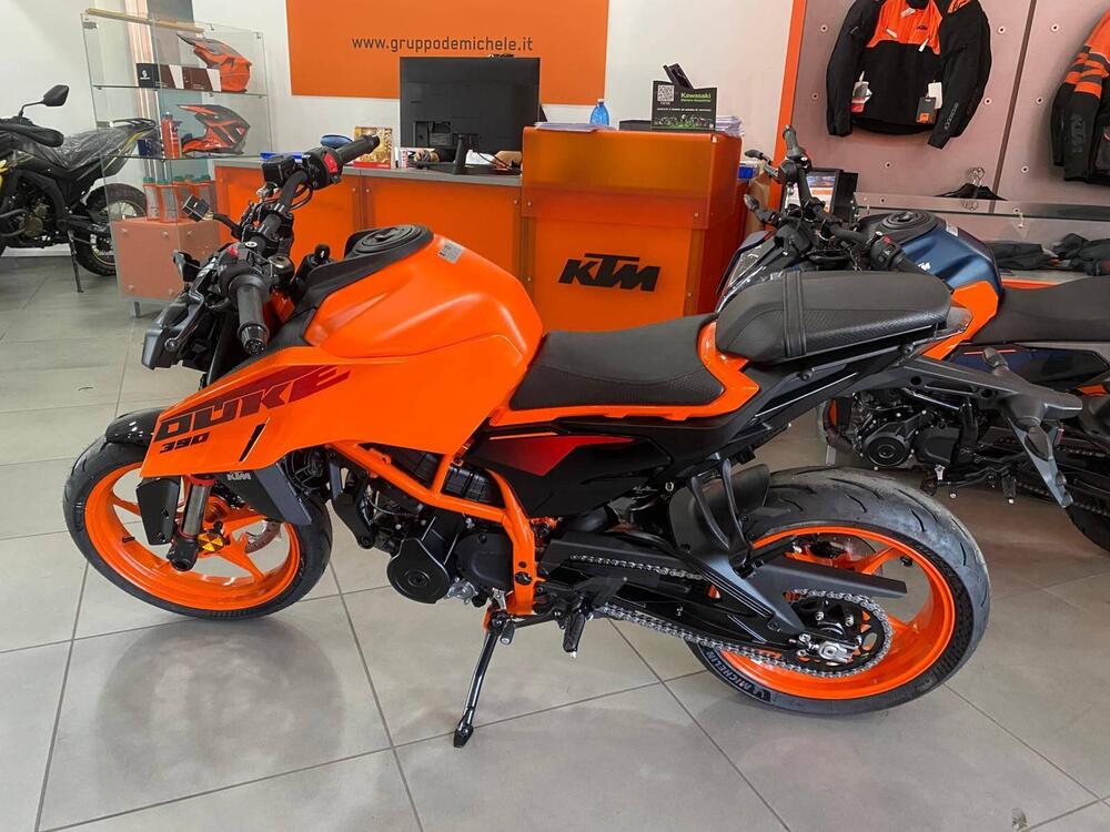 KTM 390 Duke (2024 - 26) (2)