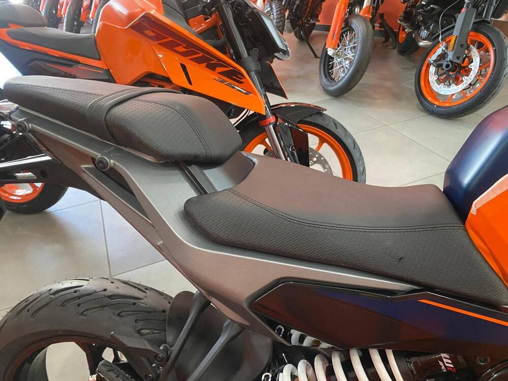 KTM 125 Duke (2024 - 26) (4)