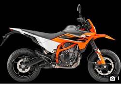 KTM 125 SMC R (2025) usata