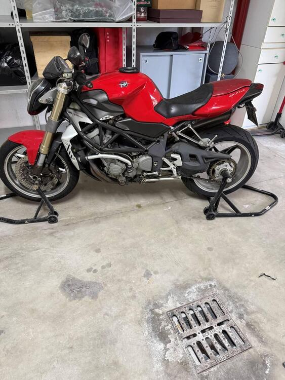 MV Agusta Brutale 750 S (2002 - 06) (4)