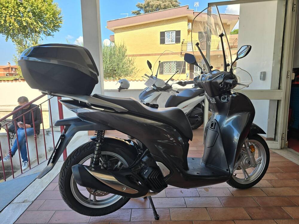 Honda SH 125i (2020 - 23) (3)