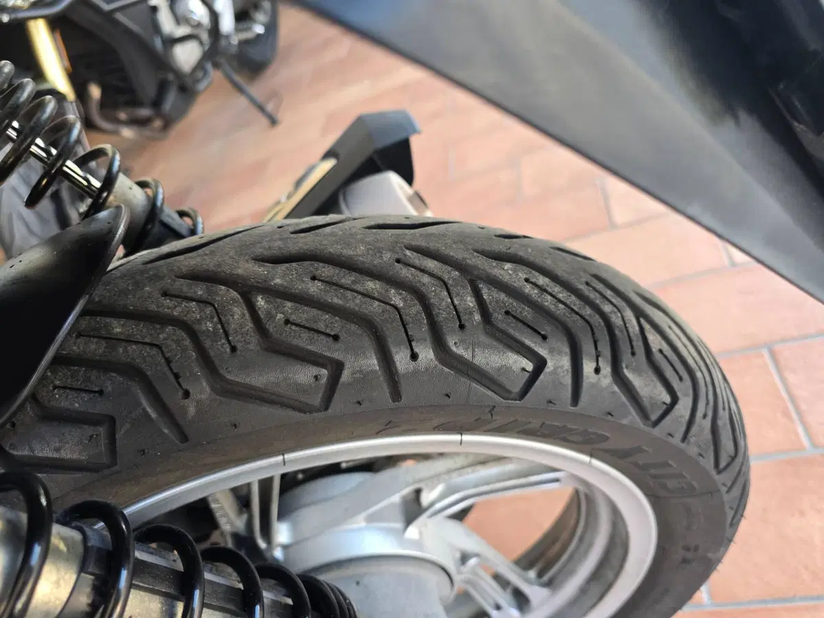 Honda SH 125i (2020 - 23) (9)