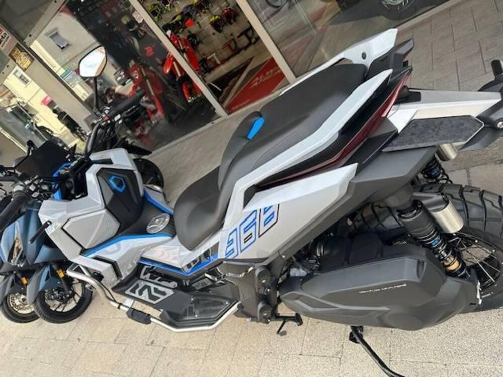 Zontes ZT368-G (2024 - 25) (4)