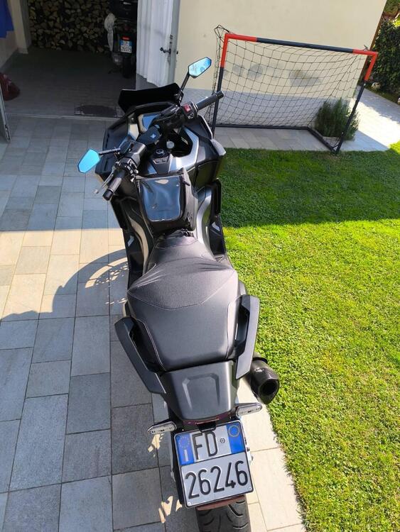 Honda Forza 750 DCT Urban (2021 - 24) (5)