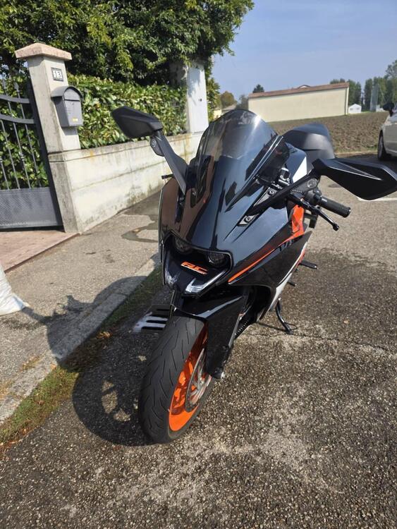 KTM RC 390 (2022 - 25) (4)