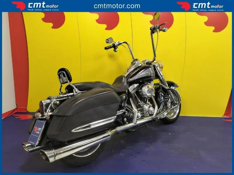 Harley-Davidson 1800 Road King (2007) - FLHRSE (3)
