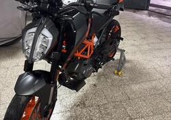KTM 125 Duke (2021 - 23) usata