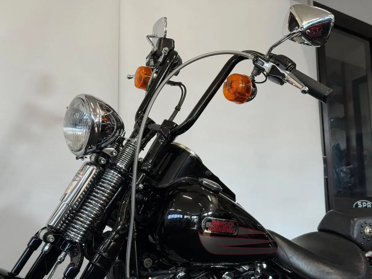 Harley-Davidson 1340 Heritage Springer (1997 - 99) - FLSTS (15)