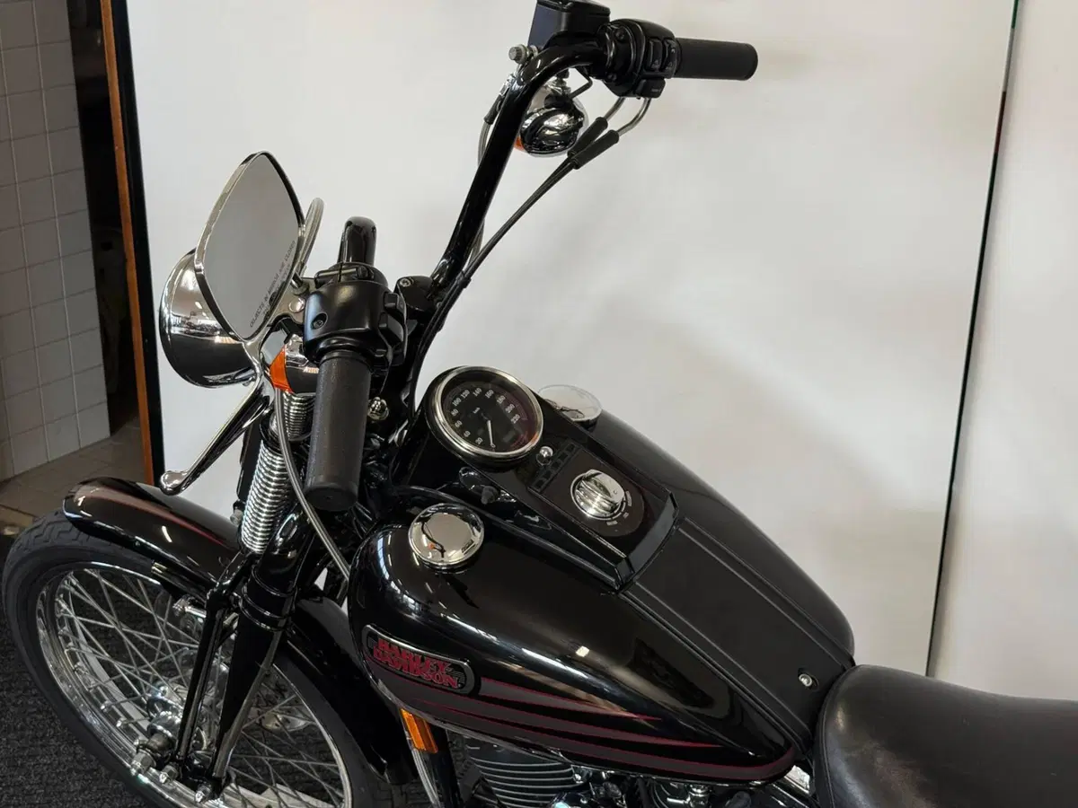 Harley-Davidson 1340 Heritage Springer (1997 - 99) - FLSTS (16)