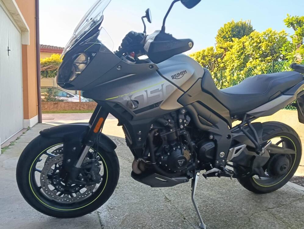 Triumph Tiger 1050 Sport 1050 ABS (2016 - 20) (2)