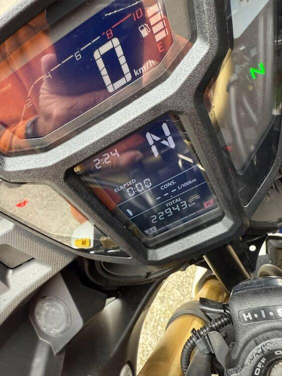 Honda Africa Twin CRF 1000L (2016 - 17) (5)