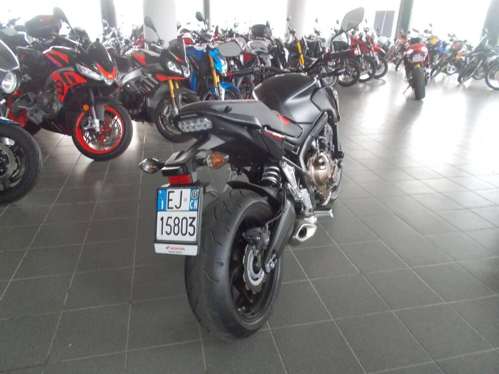 Honda CB 650 F ABS (2014 - 17) (2)