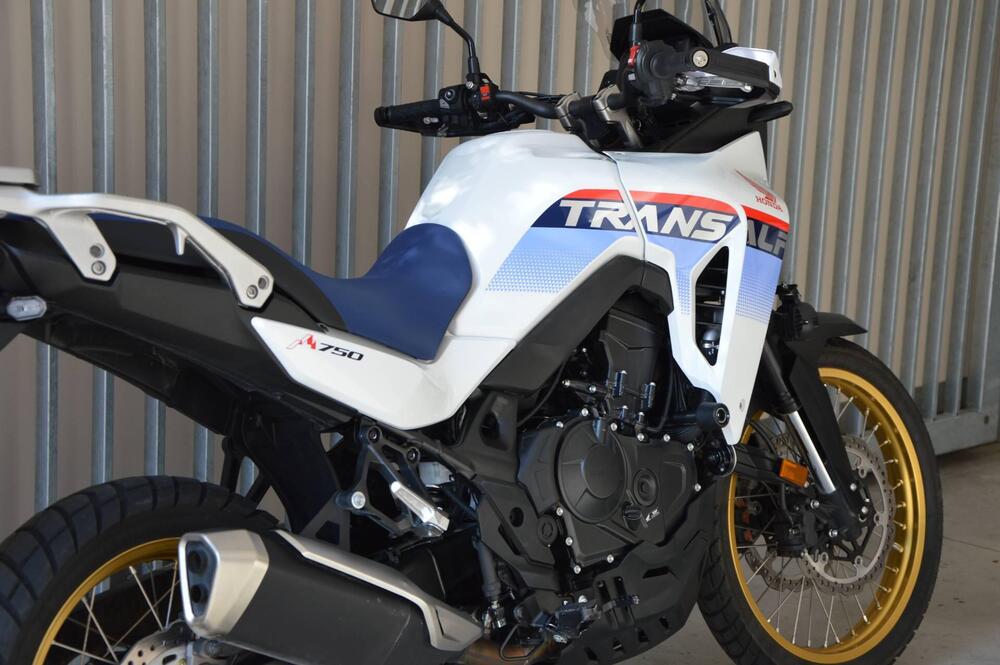Honda Transalp XL750 (2025) (4)