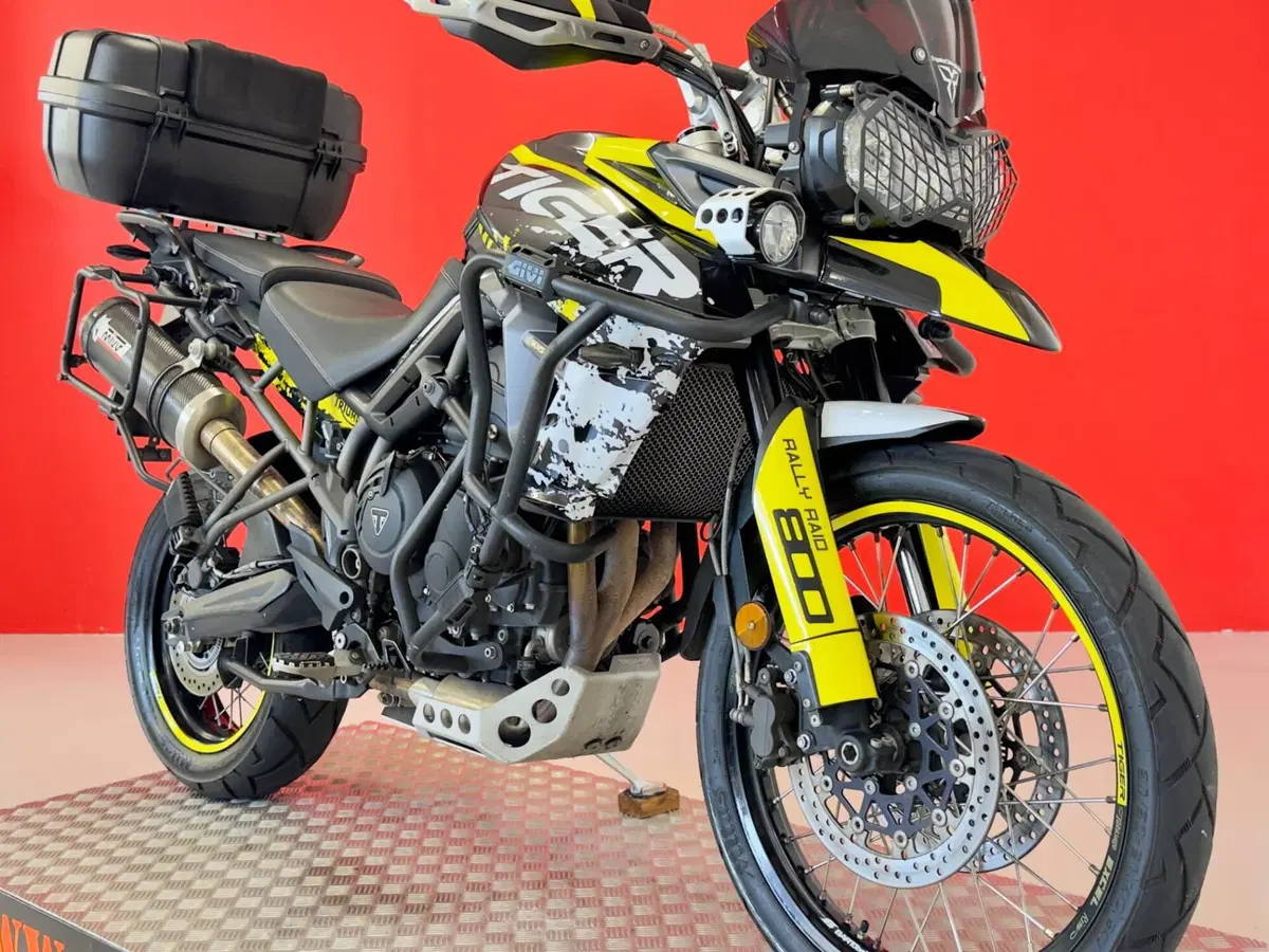 Triumph Tiger 800 XCx (2015 - 17) (13)