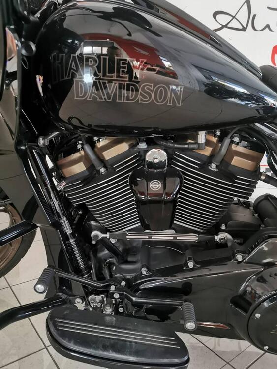 Harley-Davidson Road Glide ST (2022 - 23) (4)