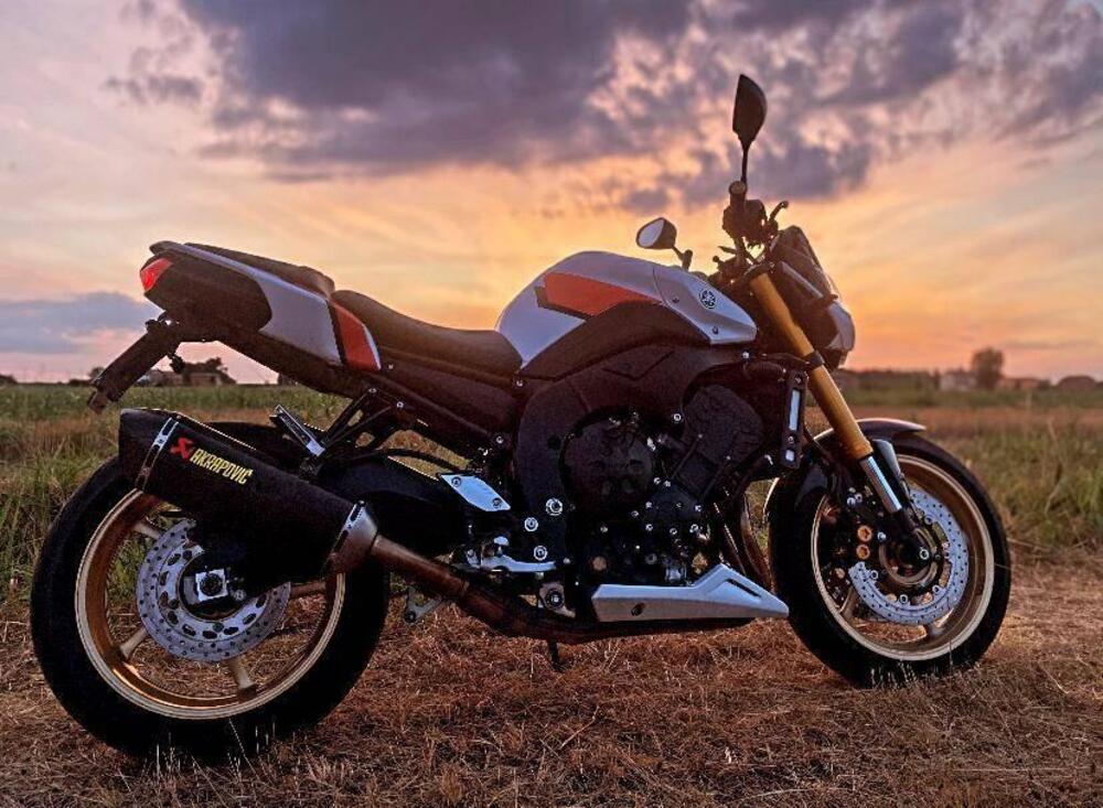 Yamaha FZ8 (2010 - 12) (3)