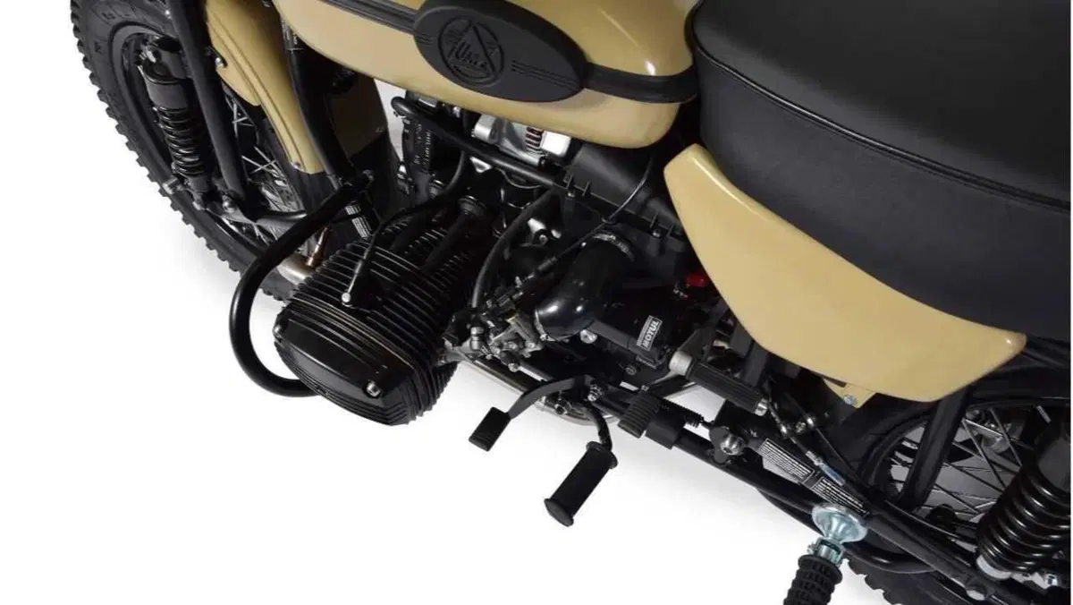 Ural Gear Up Gear Up Sahara (2025) (5)