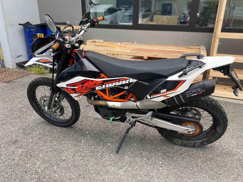 KTM 690 Enduro R (2012 - 17) (4)
