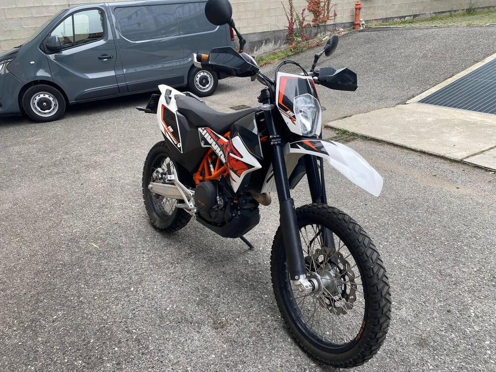 KTM 690 Enduro R (2012 - 17) (2)