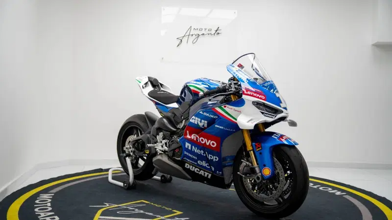 Ducati Panigale V4 Tricolore Italia (2025 - 26) (9)