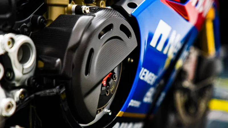 Ducati Panigale V4 Tricolore Italia (2025 - 26) (11)