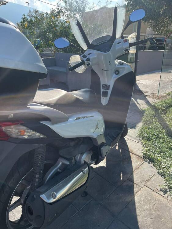 Honda SH 300 i (2011 - 14) (4)