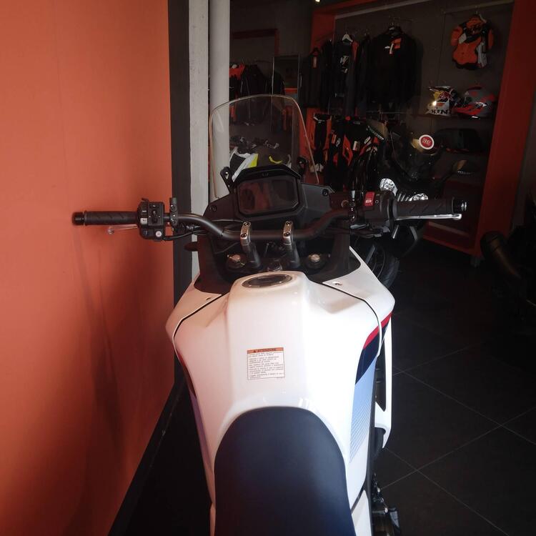 Honda Transalp XL750 (2023 - 24) (3)