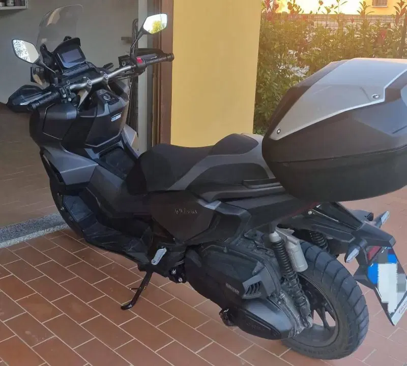 Honda ADV 350 (2022 - 24) (6)