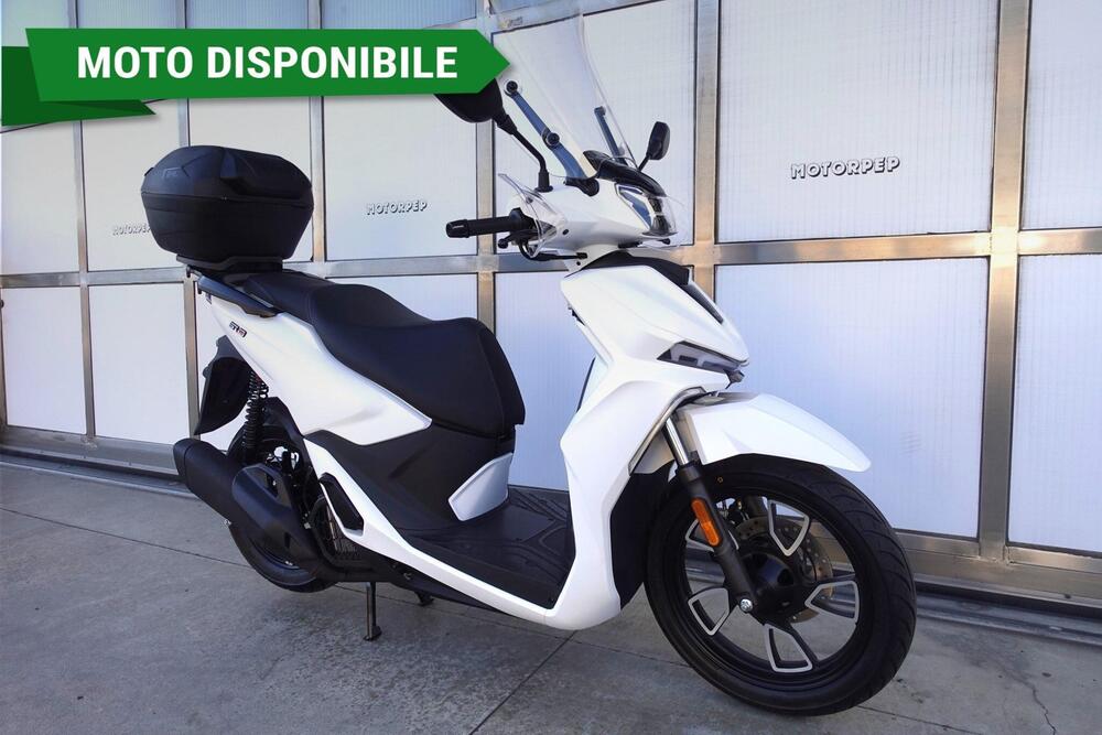 Voge Sfida SR16 125 (2025) (2)