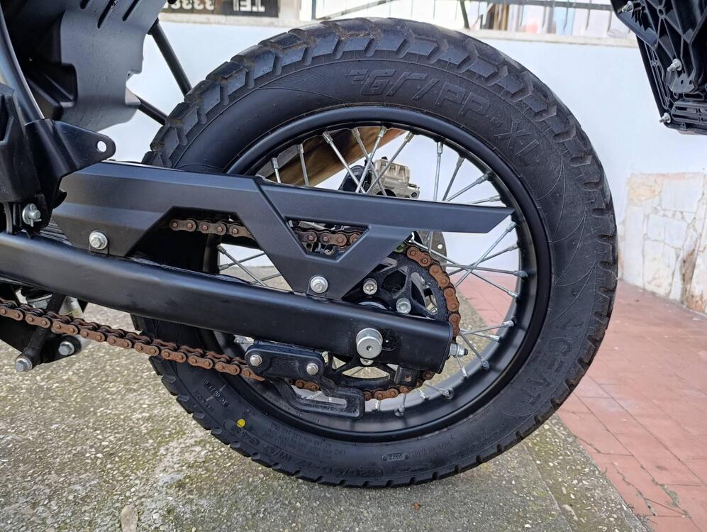 Royal Enfield Himalayan 411 (2021 - 24) (5)