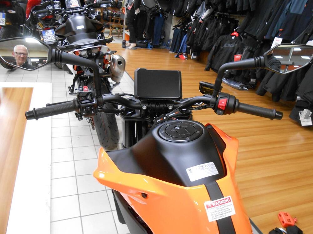 KTM 790 Duke (2025 - 26) (2)