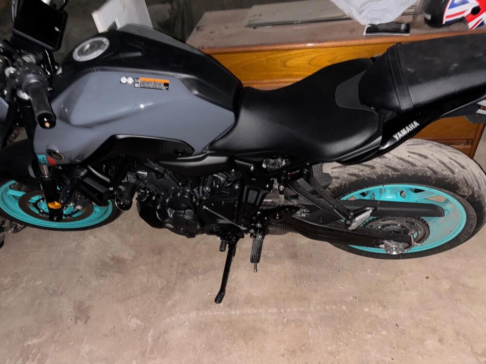 Yamaha MT-07 Pure (2023 - 25)