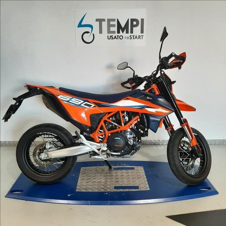 KTM 690 SMC R (2023 - 25)