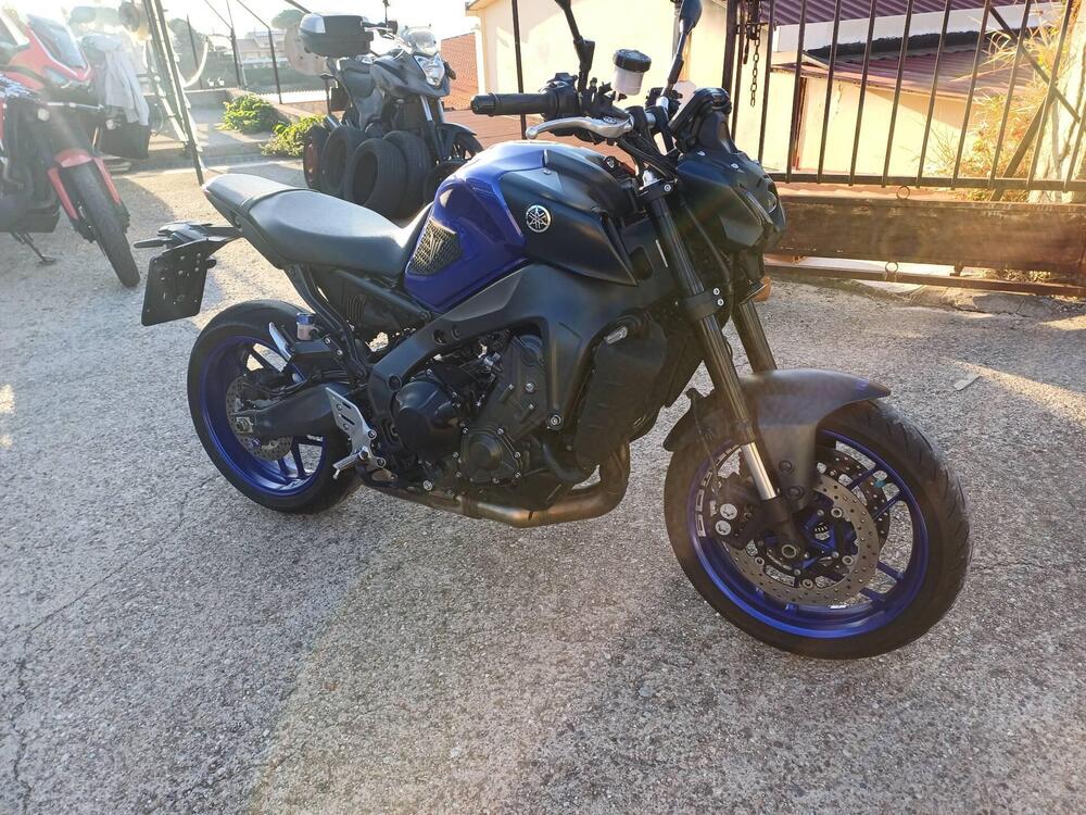 Yamaha MT-09 (2021 - 23) (3)
