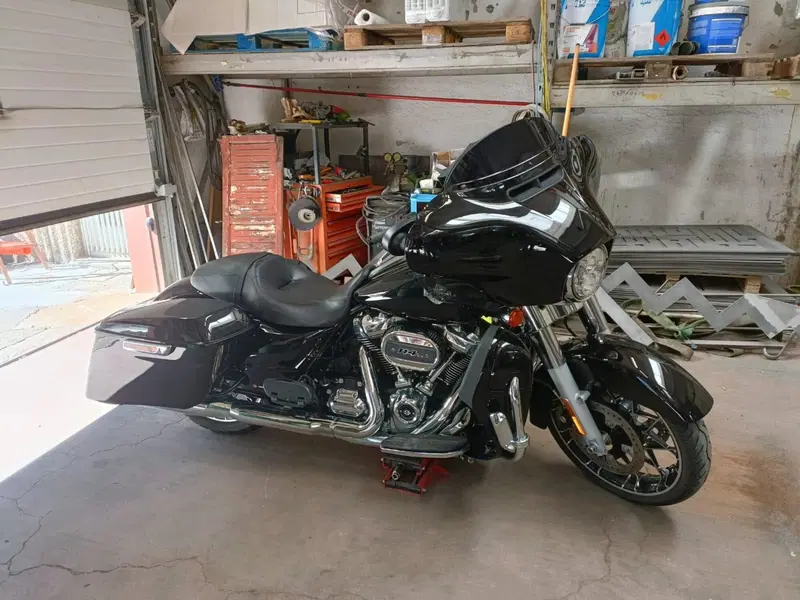 Harley-Davidson 114 Street Glide Special (2019 - 20) - FLHXS (9)