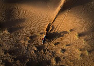 Rally-Raid. Marocco flash, D2. Tappa a Schareina e Al Attiyah, Sanders e Roma leader [VIDEO]