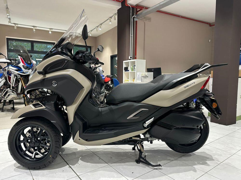 Yamaha Tricity 300 (2021 - 24) (2)