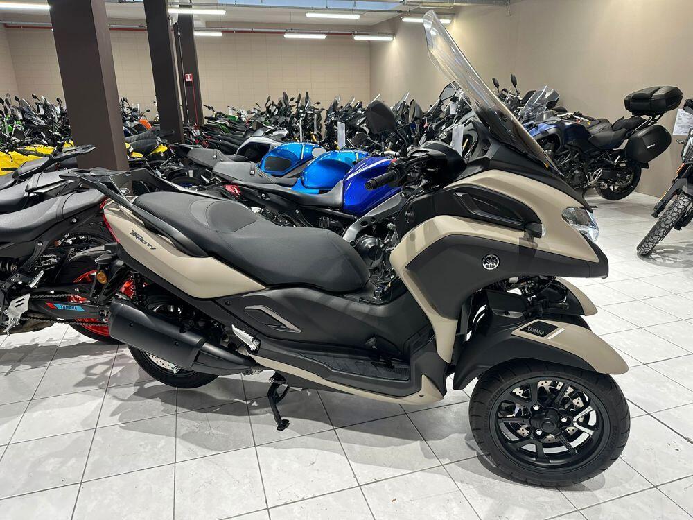Yamaha Tricity 300 (2021 - 24)