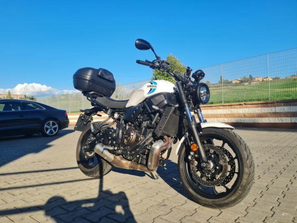 Yamaha XSR 700 (2022 - 25) (2)