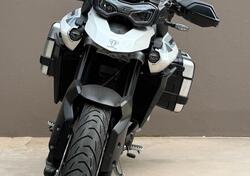 Triumph Tiger 900 Bond Edition (2021 - 23) usata