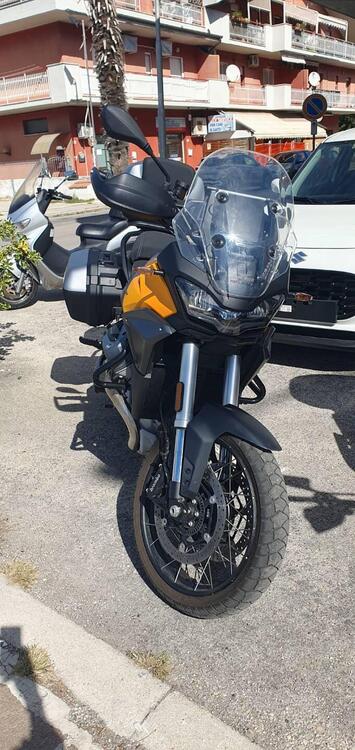 Moto Guzzi Stelvio (2024 - 25) (5)