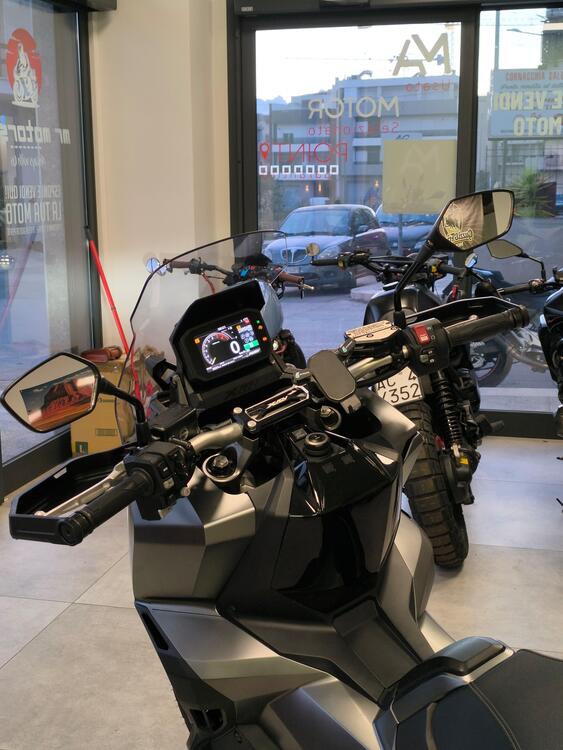 Honda X-ADV 750 DCT (2021 - 24) (5)