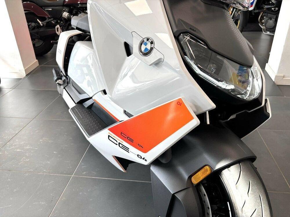 Bmw CE 04 (2021 - 25) (3)