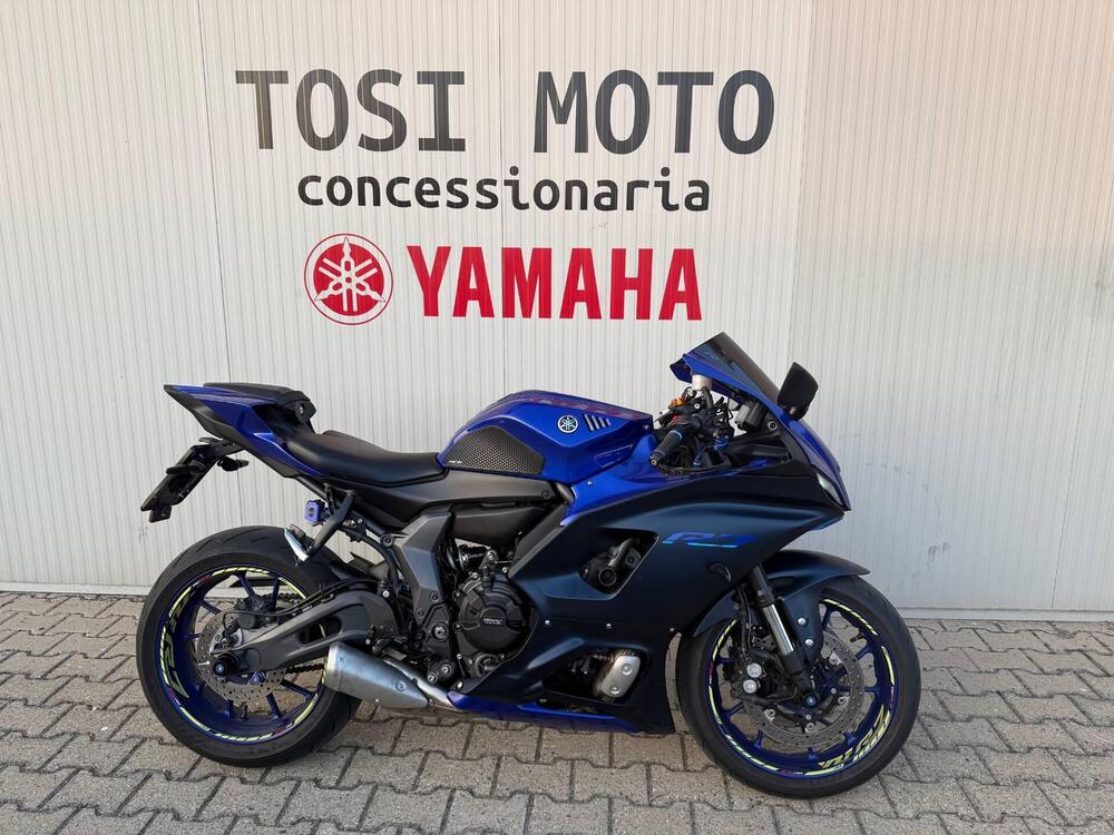 Yamaha YZF R7 (2021 - 25)