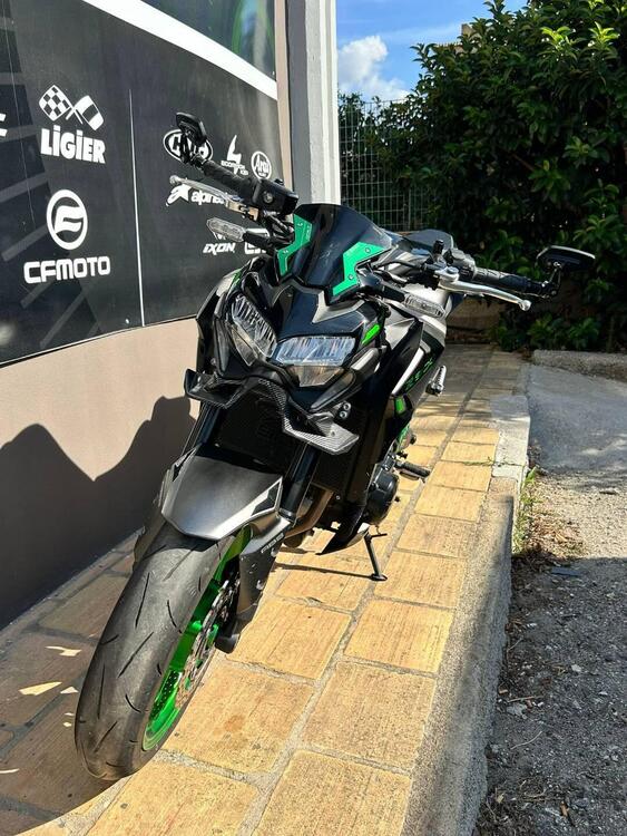 Kawasaki Z 900 (2021 - 24) (5)