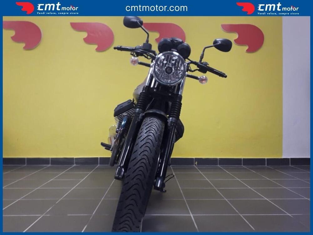 Moto Guzzi V7 II Stone (2015 - 17) (2)