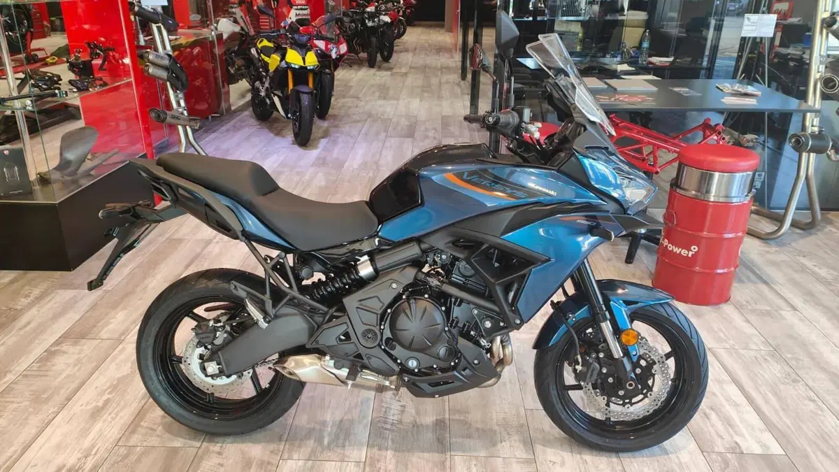Kawasaki Versys 650 (2025 - 26) (10)